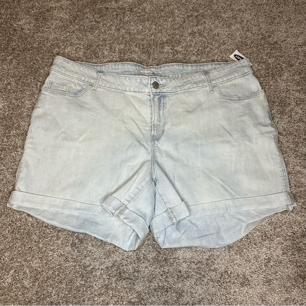 'Boyfriend' Light Wash Jean Shorts, 16 Plus